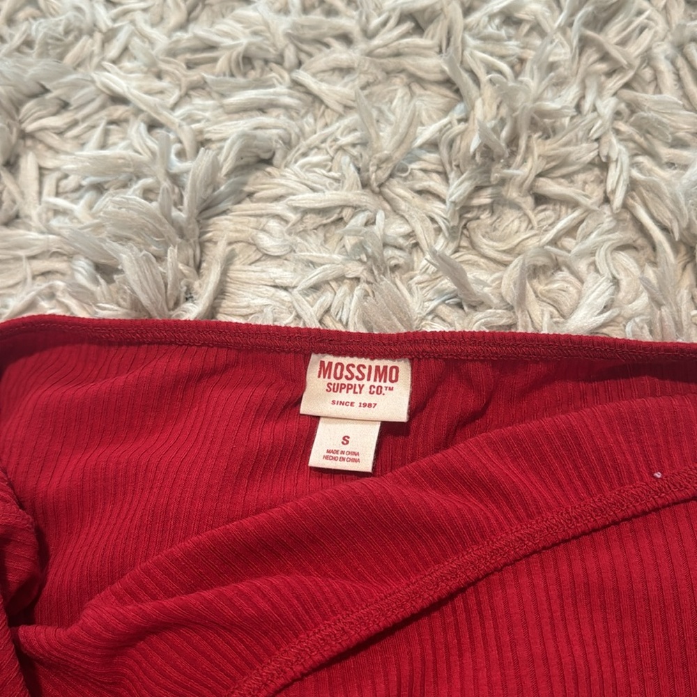 Mossimo top - Picture 2 of 2